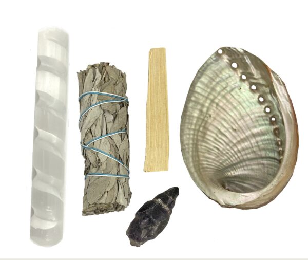 Stress and Anxiety Crystal Healing Smudge Kit - Take back control and bring peace into your life!